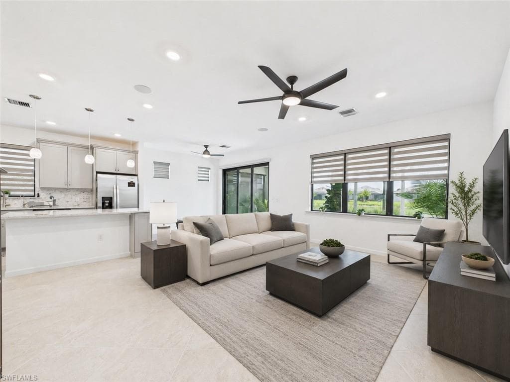 5613 Celebration DR-21