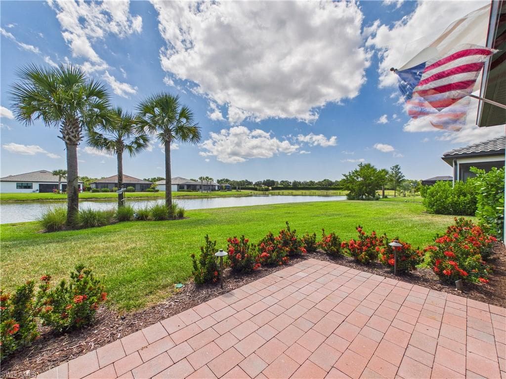 5613 Celebration DR-33