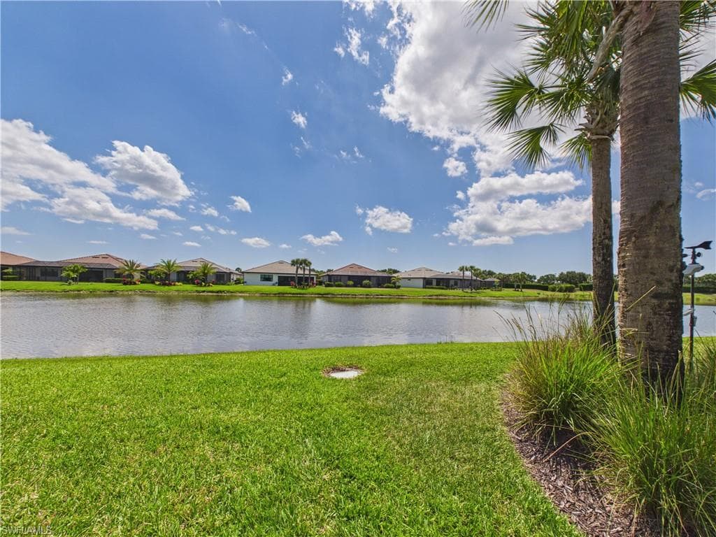 5613 Celebration DR-36