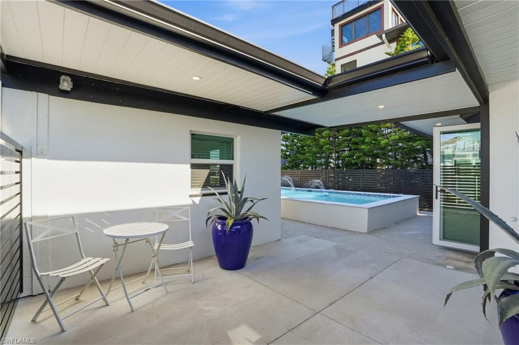 239 Curlew ST-6