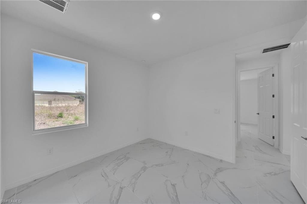 2515 Sunniland BLVD-22