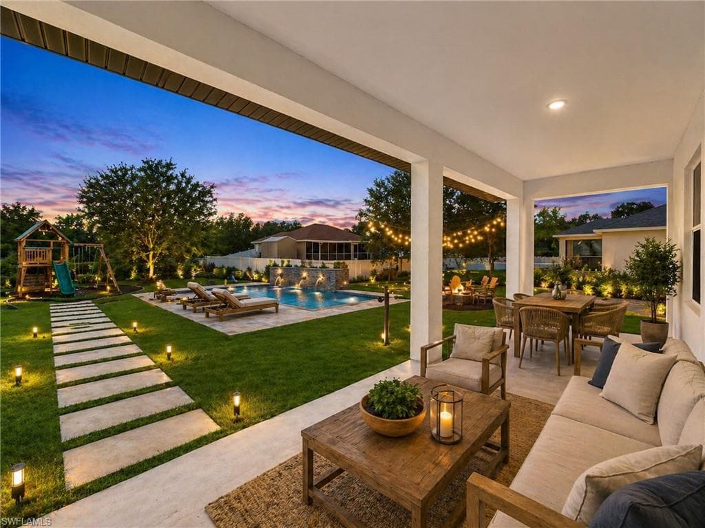 2515 Sunniland BLVD-25