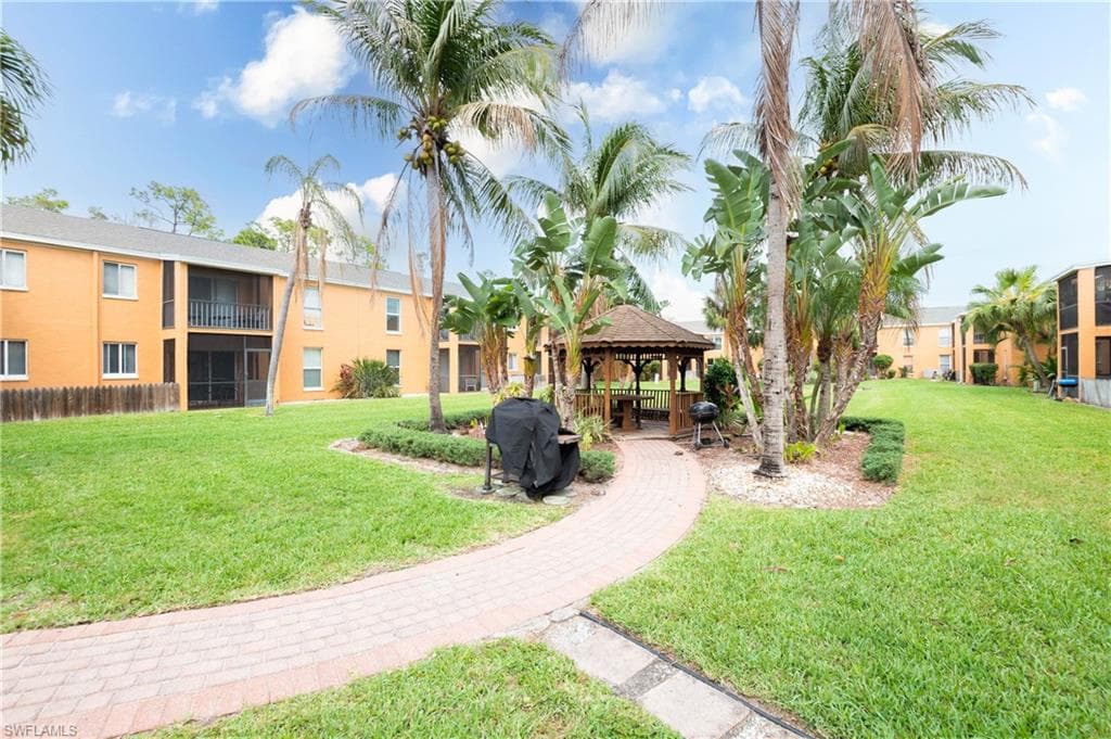 12620 Kenwood LN C-14
