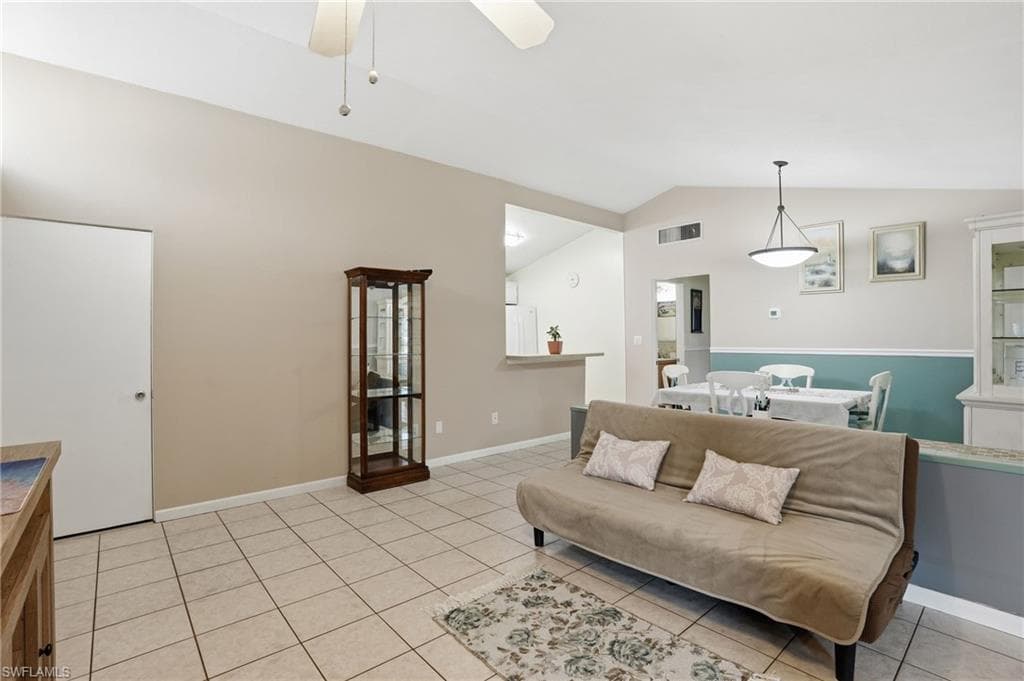 1631 North DR-6