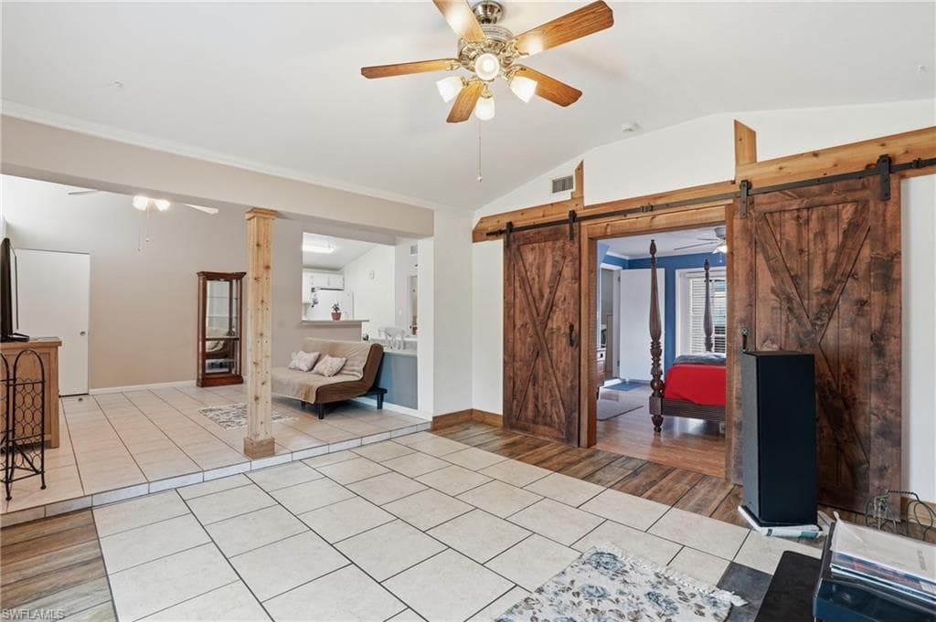 1631 North DR-10