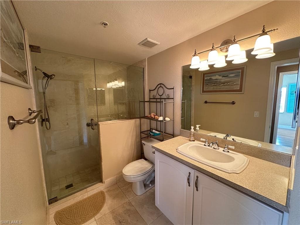 22748 Island Pines WAY 302-21