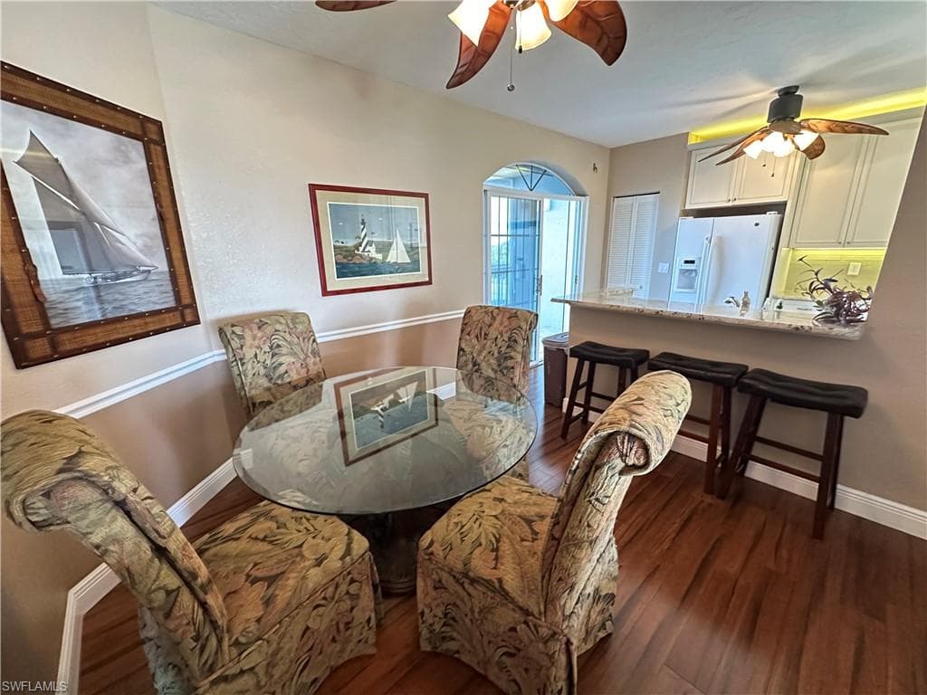 22748 Island Pines WAY 302-8