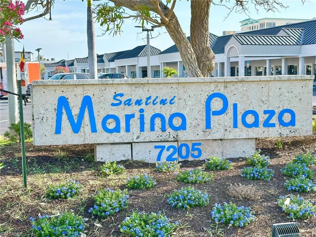 22748 Island Pines WAY 302-28