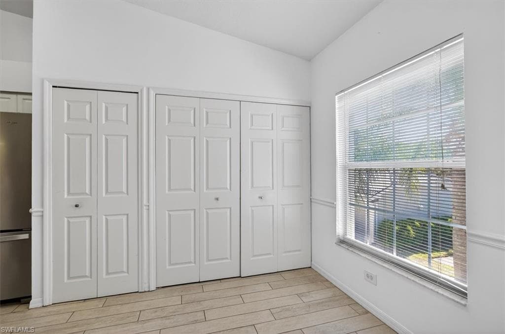 25730 Lake Amelia WAY 202-21