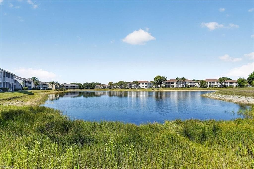 25730 Lake Amelia WAY 202-37