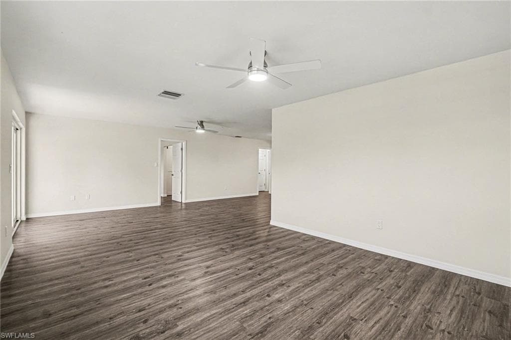 1382 Myerlee Country Club BLVD-2