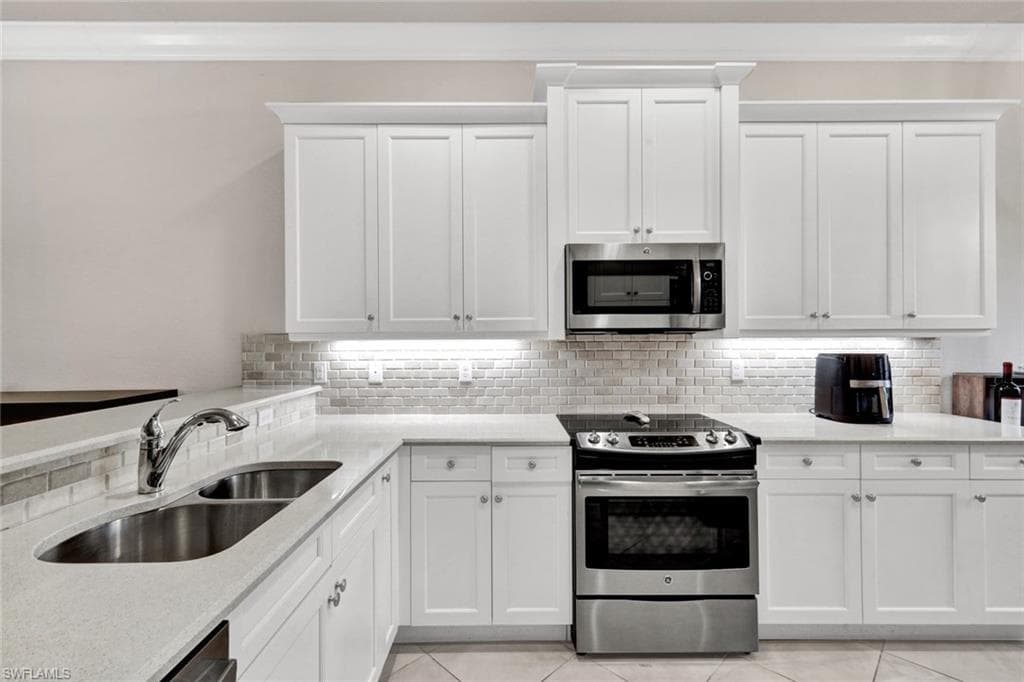13423 Silktail DR-5