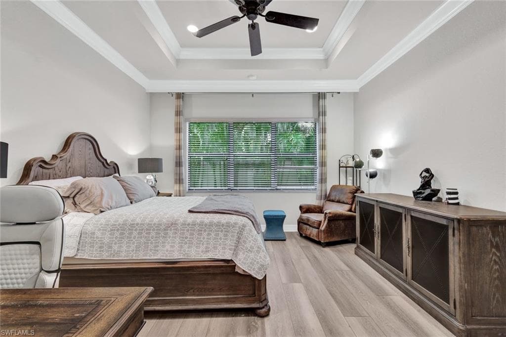 13423 Silktail DR-12