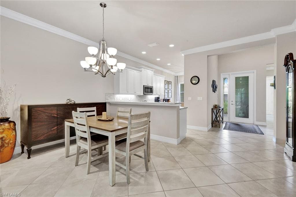 13423 Silktail DR-9