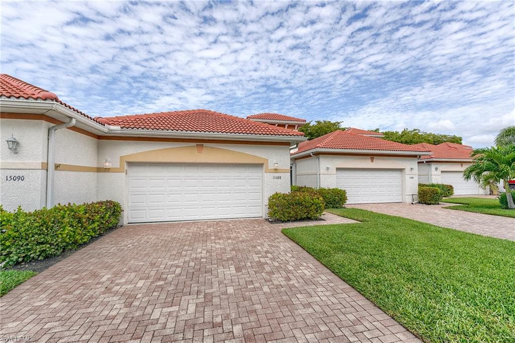 15088 Stella Del Mar LN-41