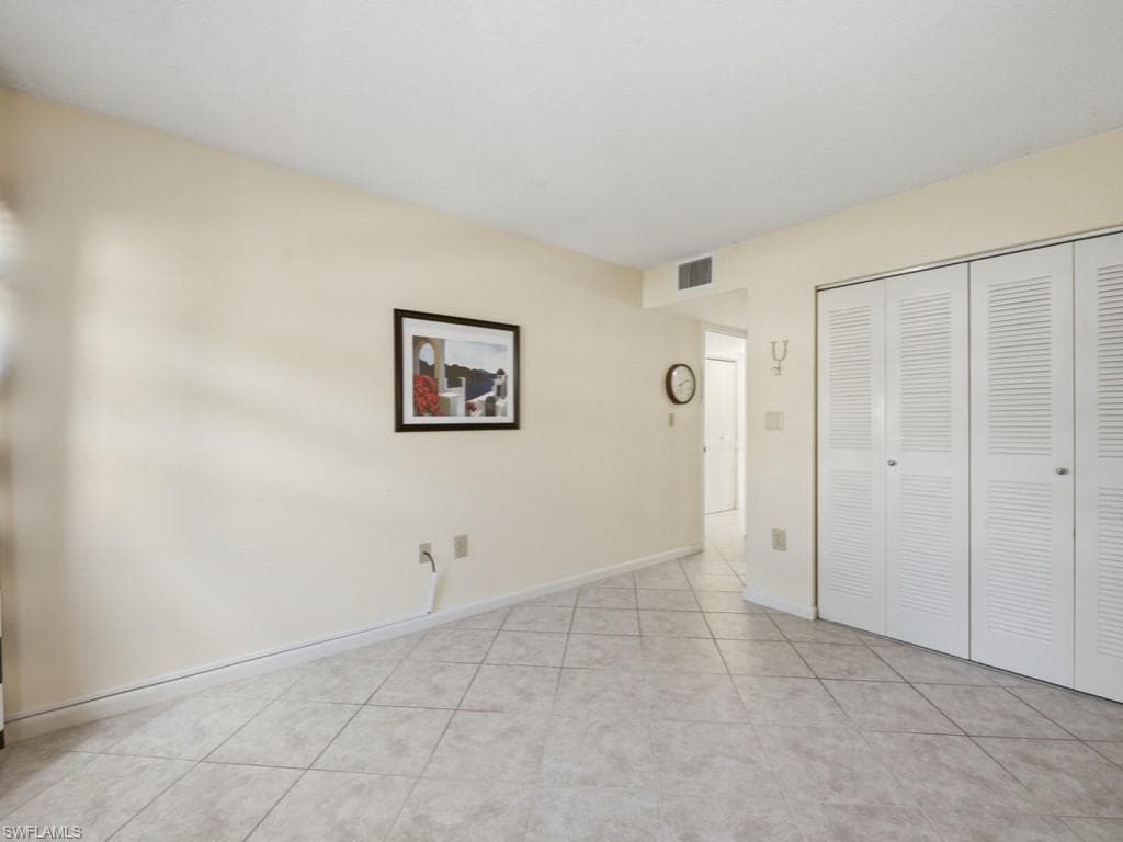 1512 Mainsail DR 5-10