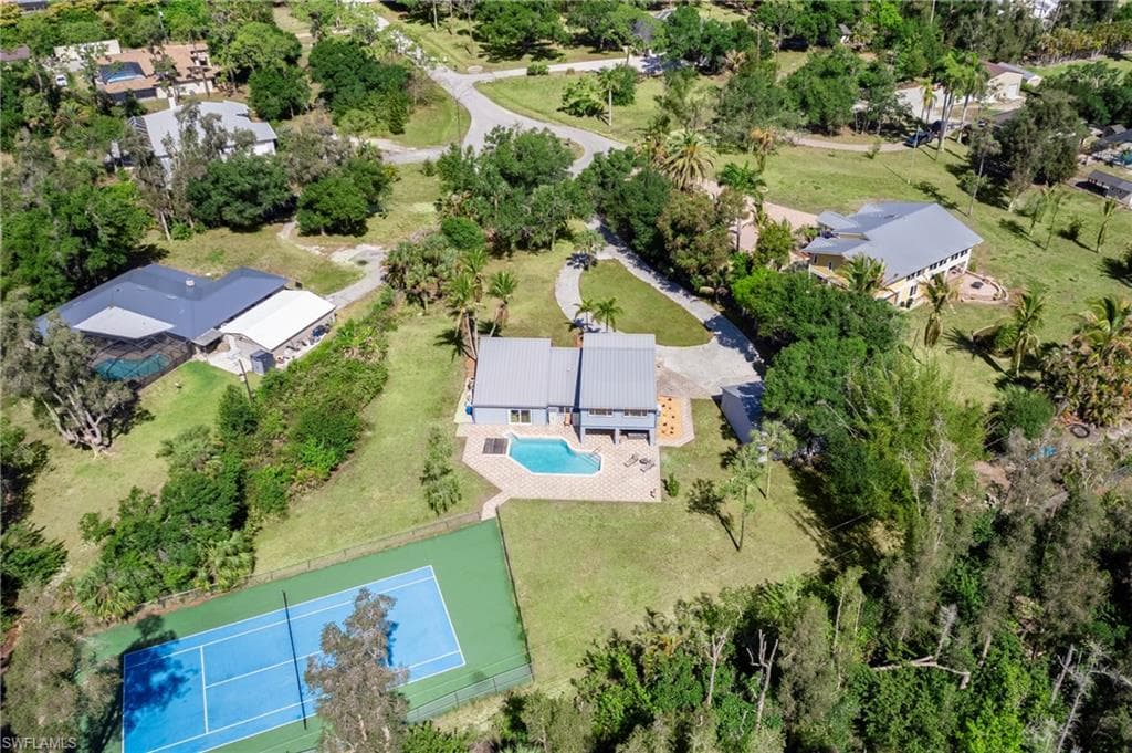 6268 Foxfire LN-1