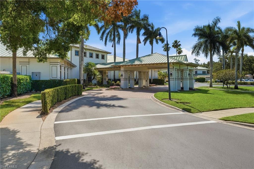 3976 Bishopwood CT E 3-102-32