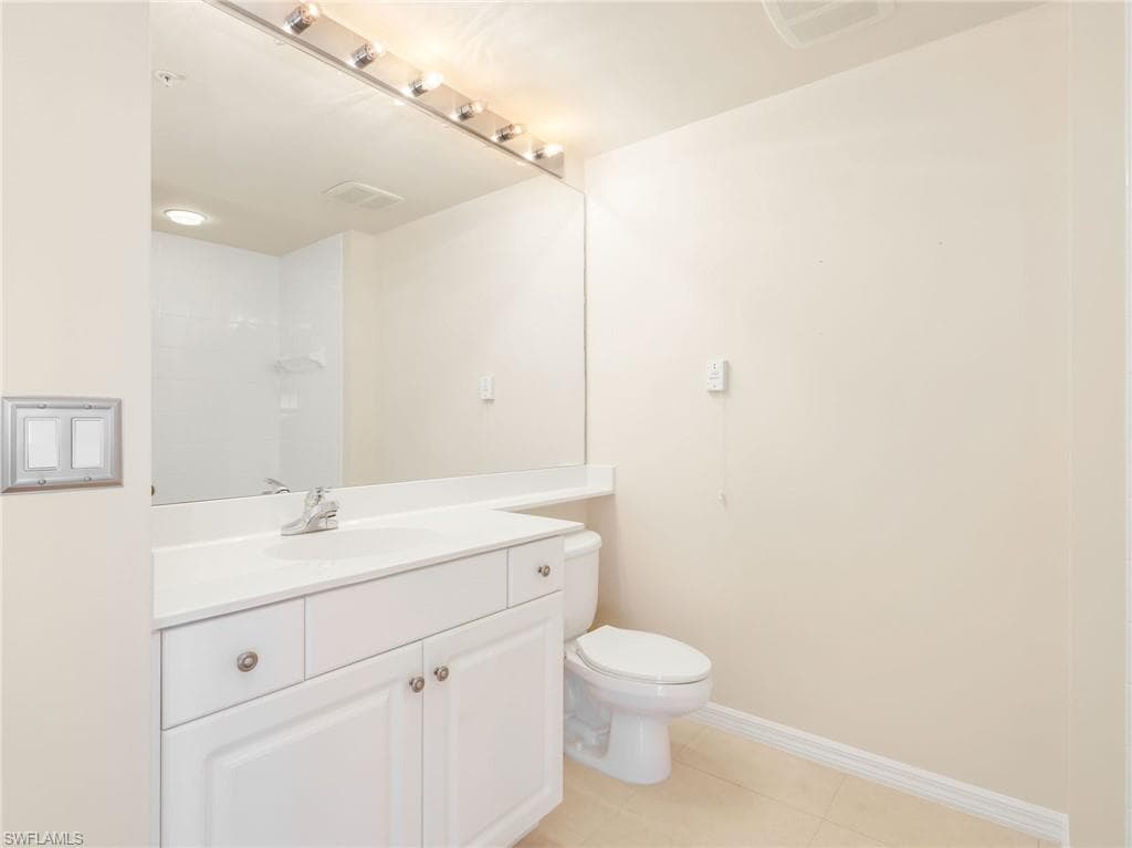 1001 Arbor Lake DR 202-23