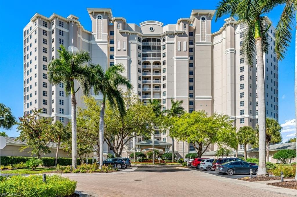 1001 Arbor Lake DR 202-40