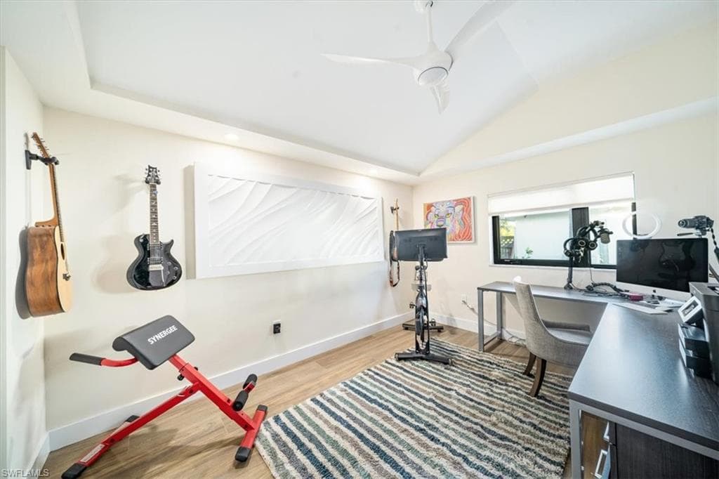 148 1st ST-26