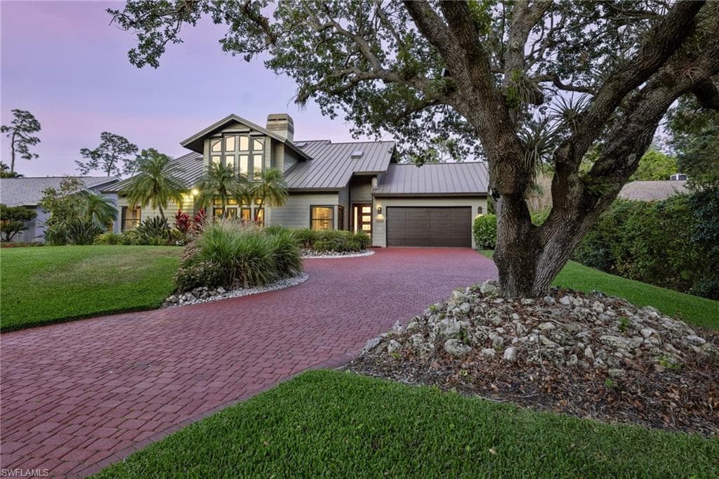 5700 Waxmyrtle WAY-5