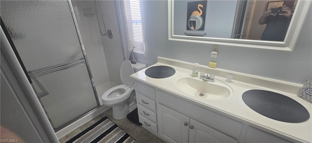261 Palmer BLVD-6