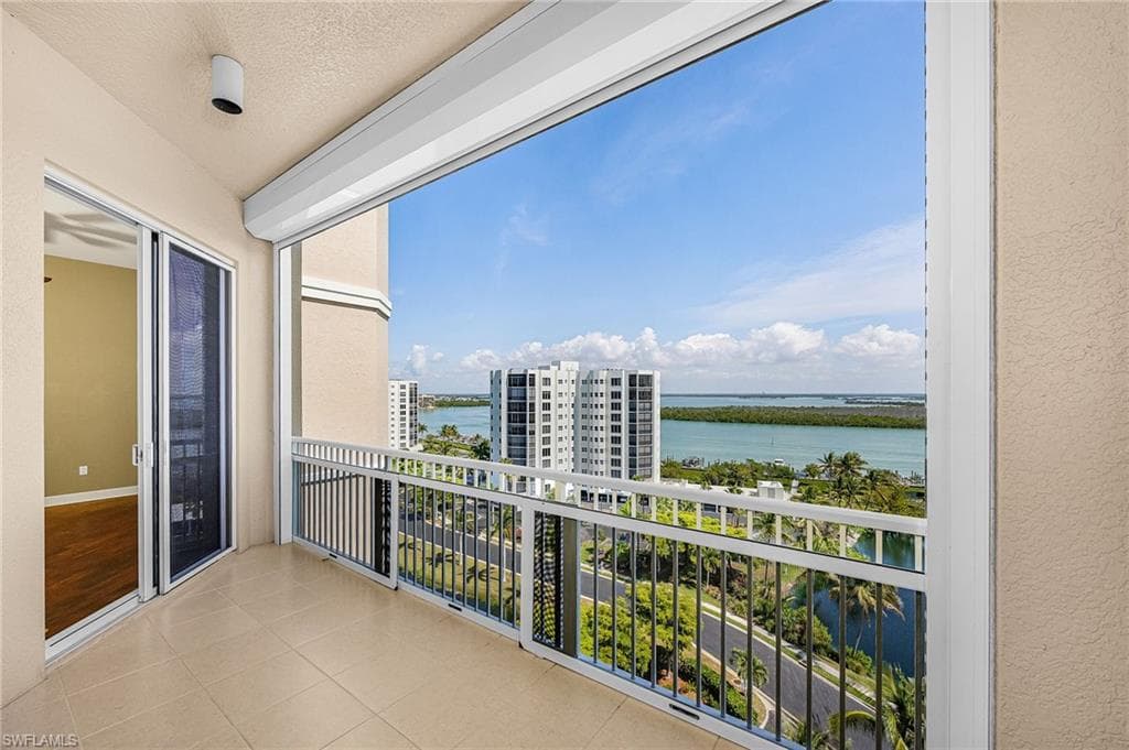 4192 Bay Beach LN 8105-29