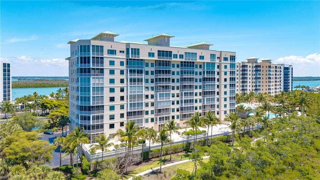 4192 Bay Beach LN 8105-37