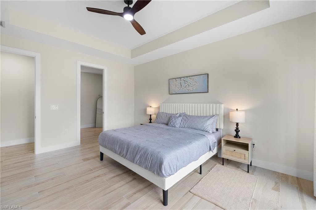 2533 Storter AVE-21