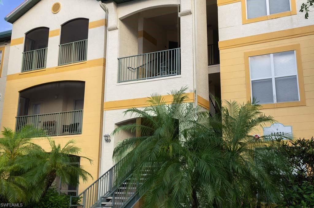 11521 Villa Grand 911-1