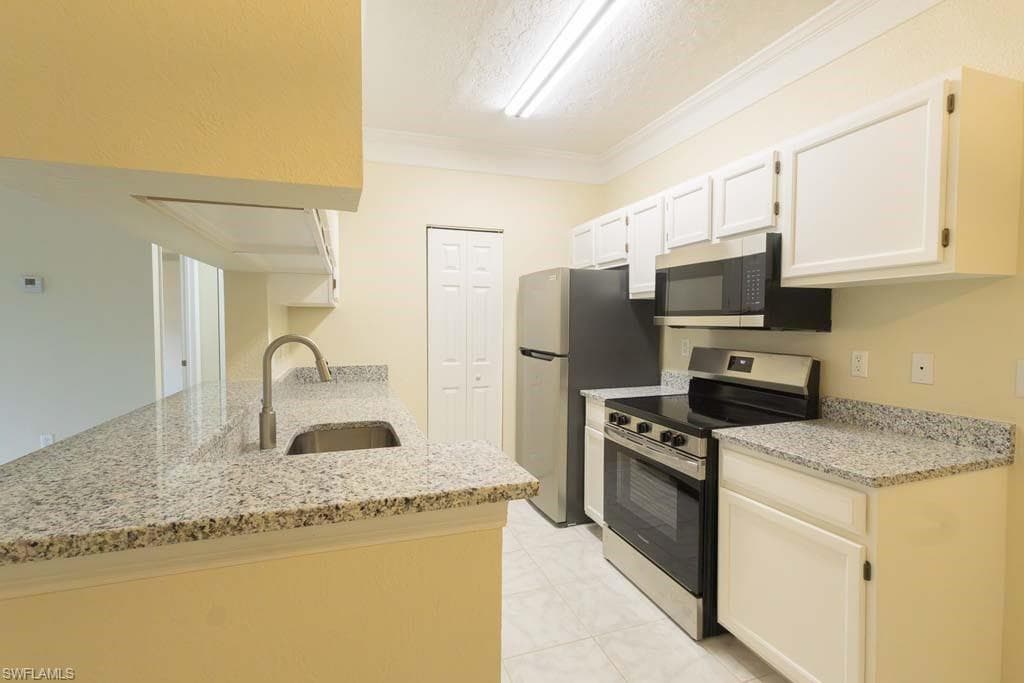 11521 Villa Grand 911-5