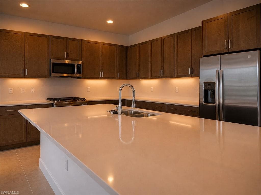 20921 Thistle Leaf LN-27