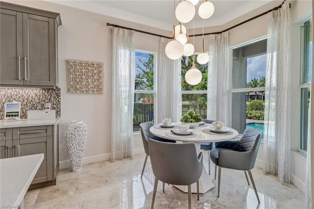 28365 Turin CT-4