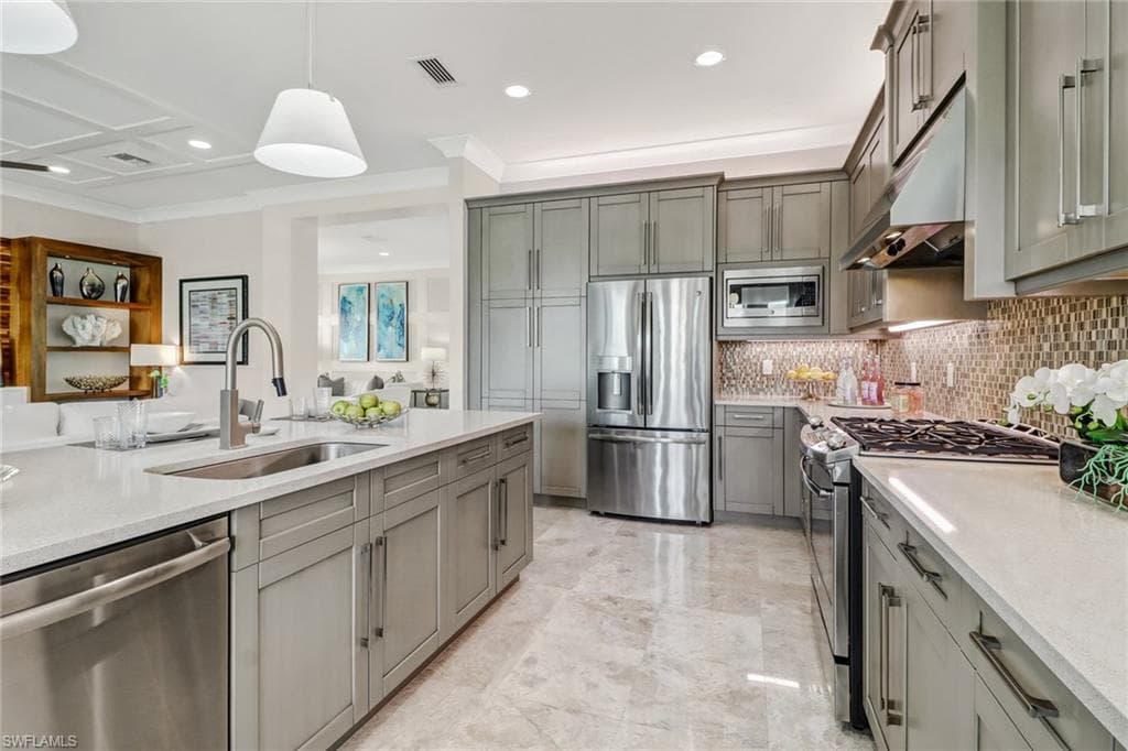 28365 Turin CT-3