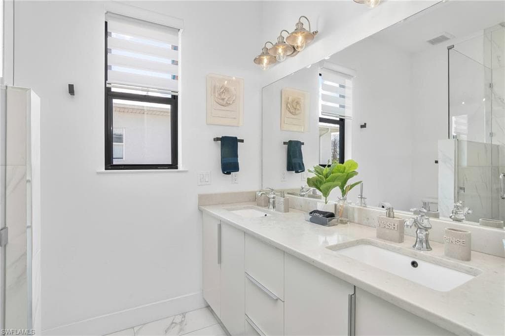 3016 Van Buren AVE-15