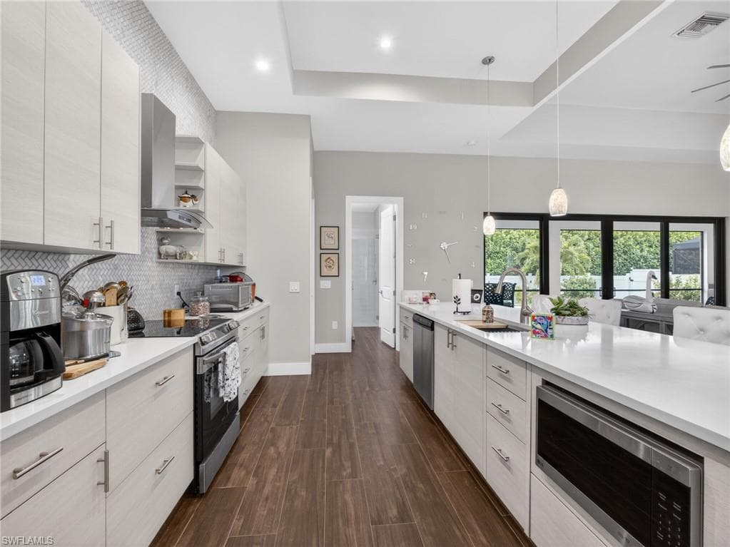 11590 Pin Oak DR S-15
