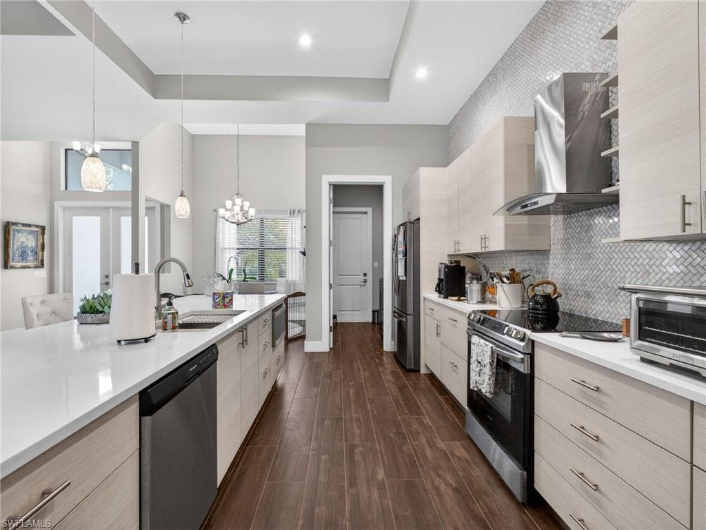 11590 Pin Oak DR S-17