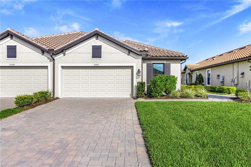 15561 Vittorio ST-26