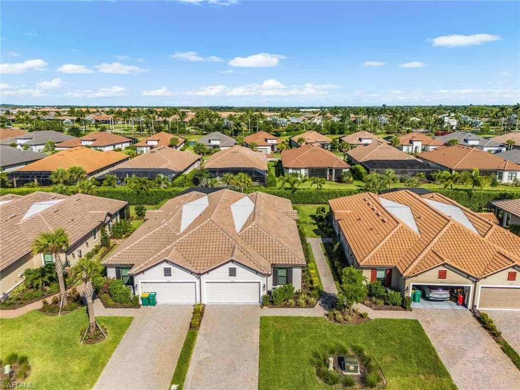 15561 Vittorio ST-25