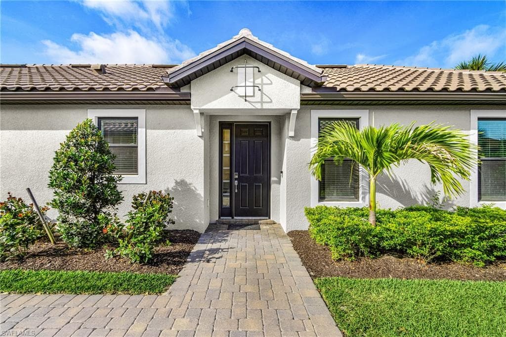15561 Vittorio ST-21