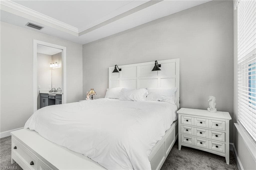 15561 Vittorio ST-18