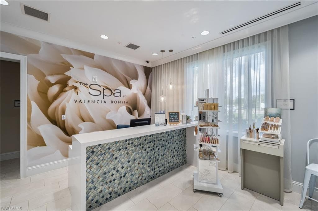 16554 Calistoga DR-33
