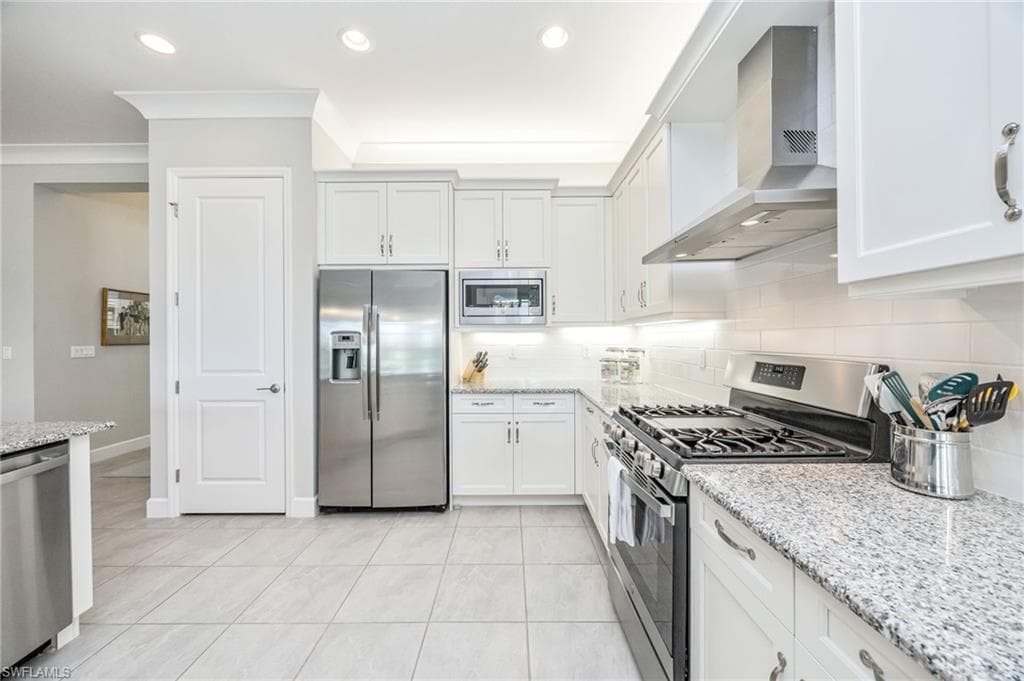 16554 Calistoga DR-7