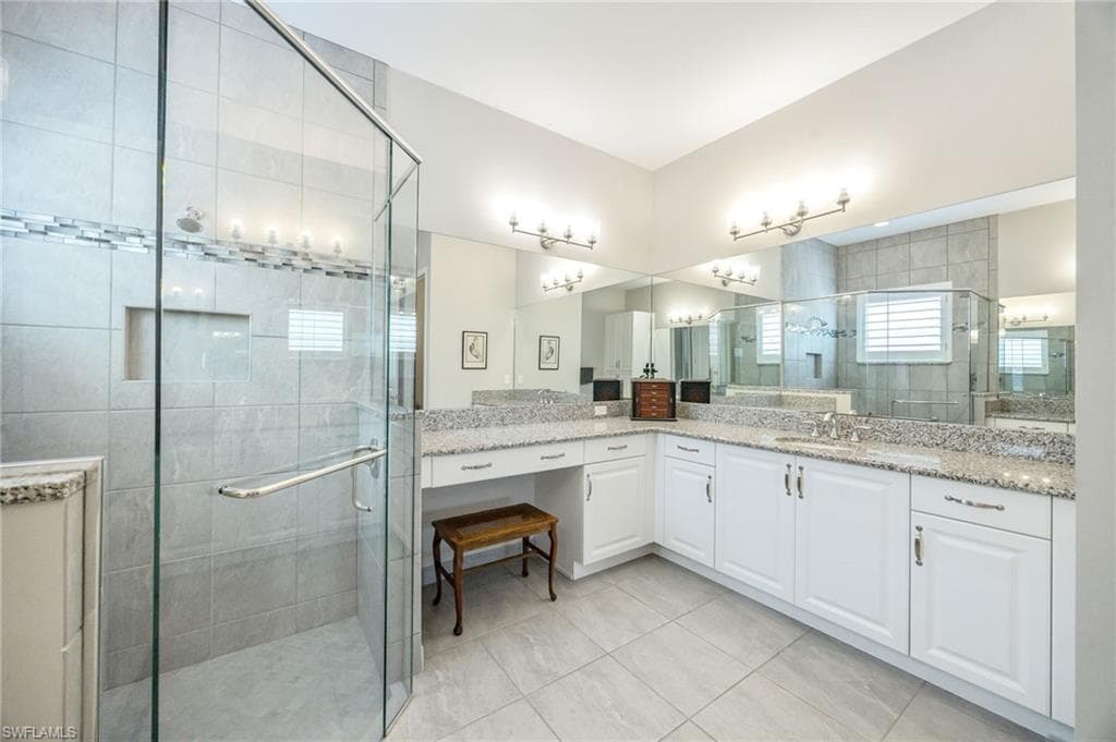 16554 Calistoga DR-20