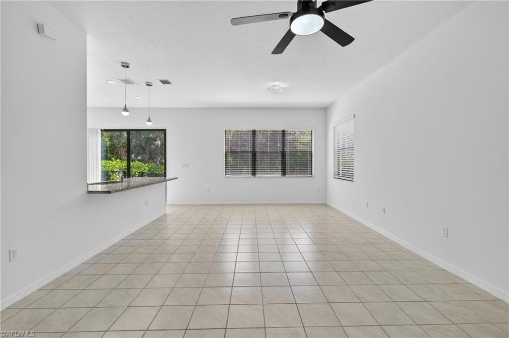 8951 Madrid CIR-15
