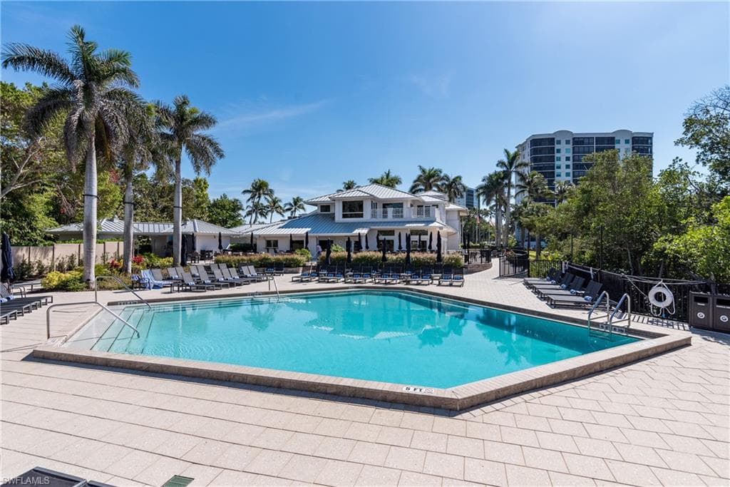 511 Club Side DR 1-511-22