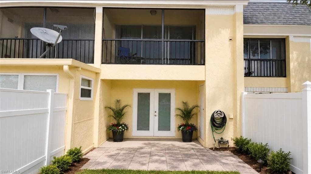 102 E Greens BLVD-24