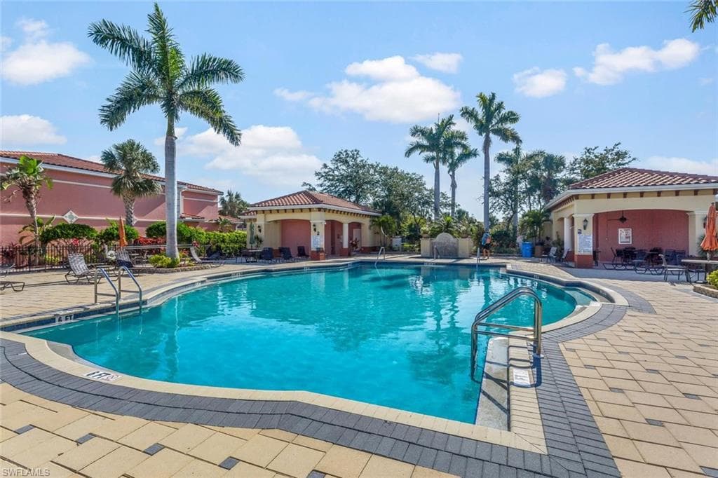 20281 Estero Gardens CIR 204-19