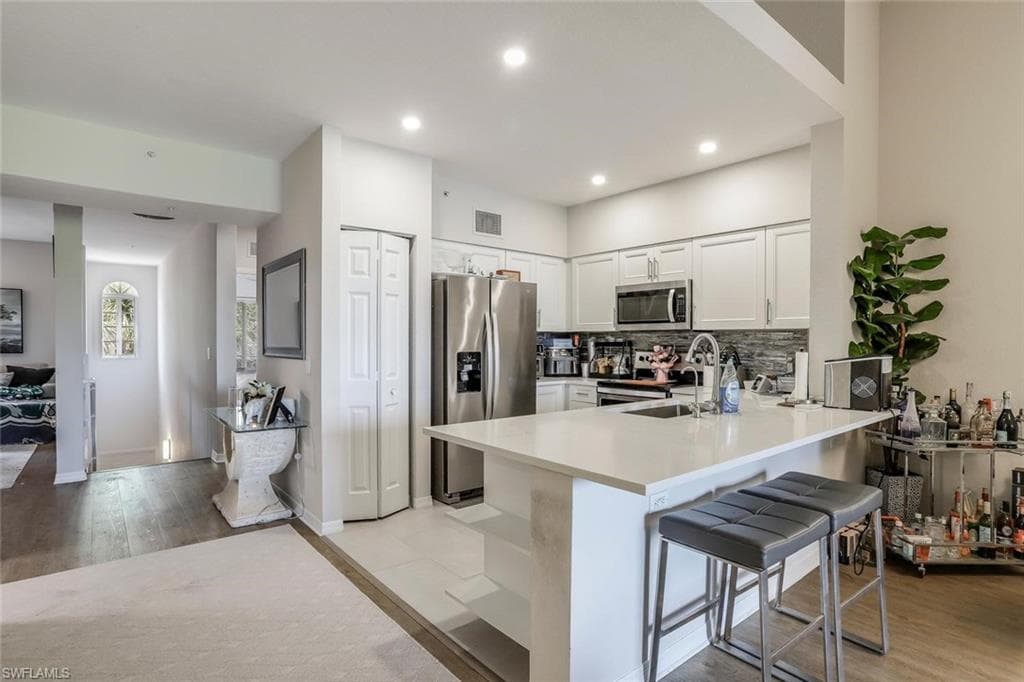 20281 Estero Gardens CIR 204-3